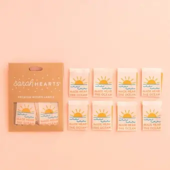 Sonderaktion Made Near the Ocean Labels – Sarah Hearts Webetiketten – Premium Woven Labels – Tied with a Ribbon Limited Edition