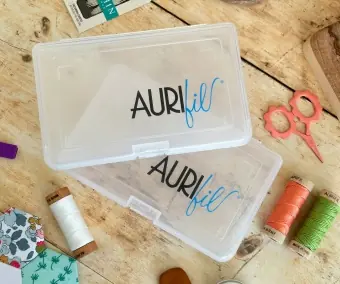 Leere Aurifil MINI Garnspulenbox – Aurifil Garnsortimentskasten – Klarsicht Garnschatulle für KLEINE Garnspulen – 1 STÜCK Sonderangebot