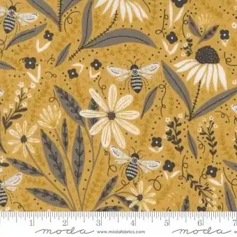 Bee Garden Bienchenstoff mit Blümchen – Harvest Gold Bees & Flowers – Gingiber by Stacie Bloomfield – Moda Fabrics Patchworkstoffe Nur Für Kurze Zeit