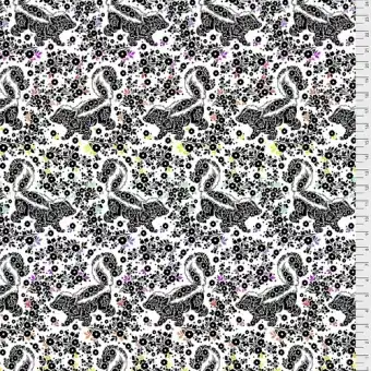 Paper Lil Stinker Stinktierstoff – Linework Tula Pink Designerstoff – Schwarz-Weiße FreeSpirit Patchworkstoffe – Tiermotivstoff – OOP – Out of Print! Top-Angebot