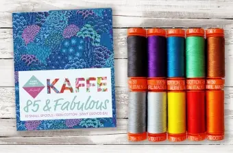 85 and Fabulous – Kaffe Fassett Designer Collection – Kleines Aurifil 50wt Garnsortiment Top-Qualität