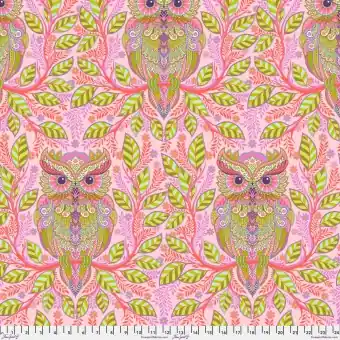 Original Honey Hootie Patootie Eule – Tula Pink’s 50th Collection Designerstoffe – FreeSpirit Patchworkstoffe – Full Moon Forest II
