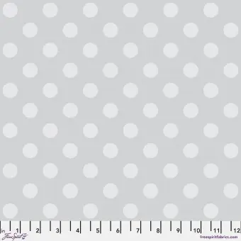 Fog Poms Pünktchenstoff – Graywork True Colors Tula Pink Designerstoff – FreeSpirit Patchworkstoffe Saisonangebot