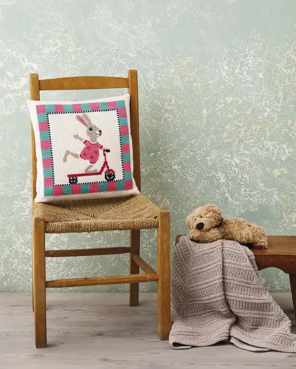 Stickpackung Kissen Hase auf Kickboard Neu