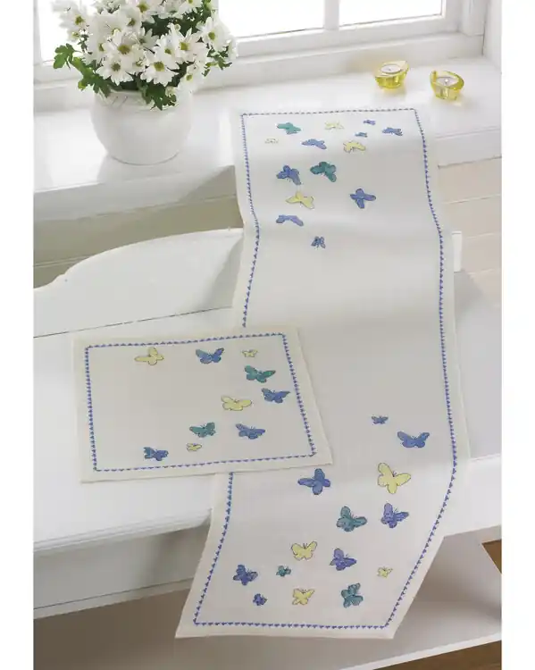 Heißes Angebot Stickpackung Läufer Schmetterlinge