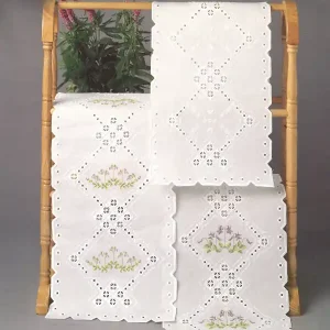 Hardangerläufer Weiße Blumen Markenware