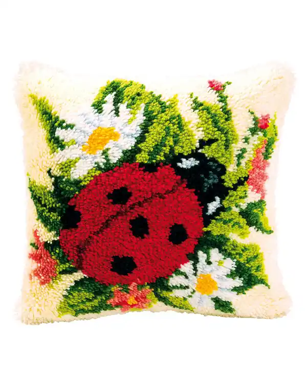 Limited Edition Knüpfkissen Marienkäfer