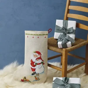 Im Trend Stickpackung Weihnachtsstrumpf Weihnachtsmann und Schneemann