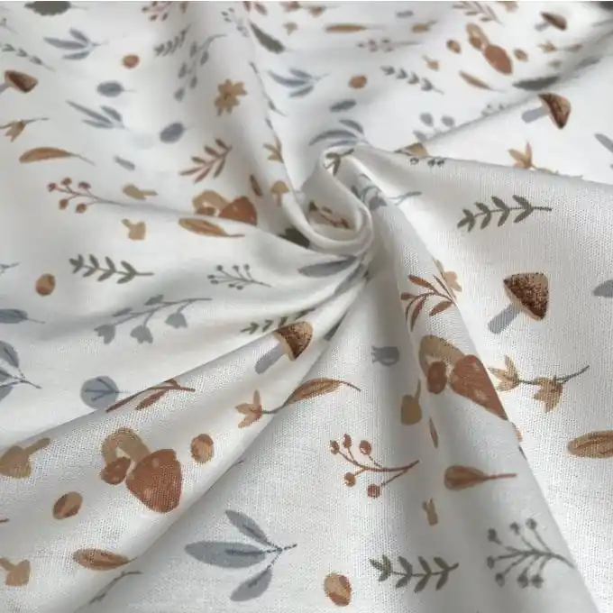 Neue Kollektion Baumwoll-Popeline Waldpilze weiß
