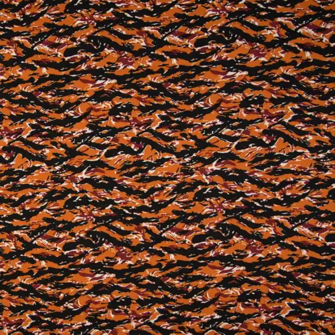 Wochenendangebot Twill Viskose Tarnmuster Schwarz/Safrangelb