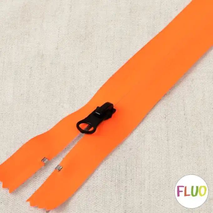 Meistverkauft 20cm wasserdichter Reißverschluss für Outdoor-Kreationen in Orange