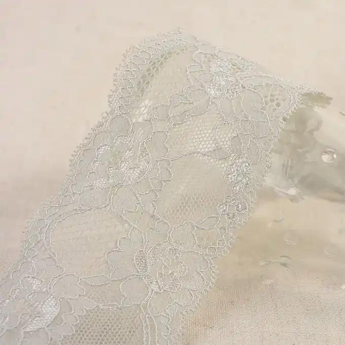 Elastisches Spitzenband Blumen 60mm Perlgrau Weltweiter Versand