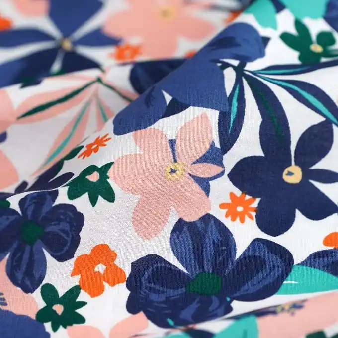 Popeline Baumwolle exotische Blumen Weiß Super-Preis