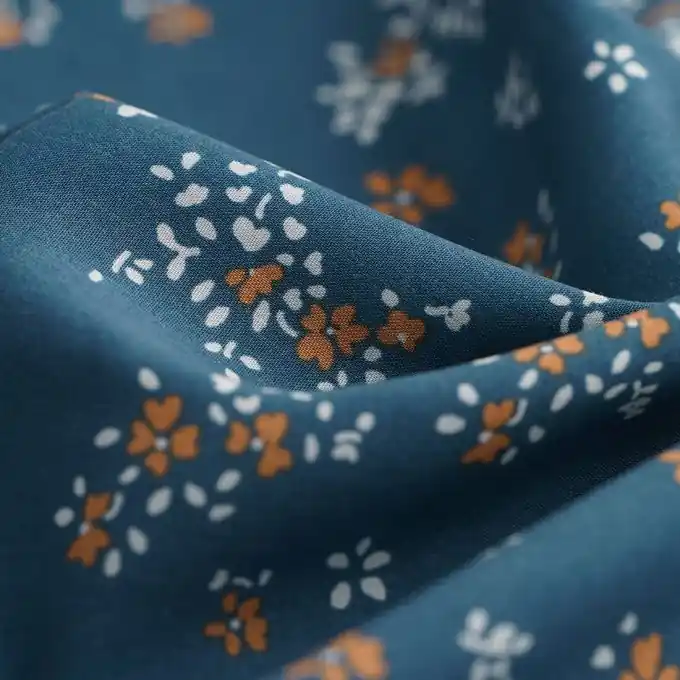 Viskose-Popeline Blumenmuster entenblau Abverkauf