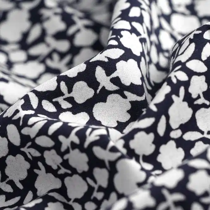 Baumwoll-Popeline-Stoff botanisch ecru marineblau Hochwertig