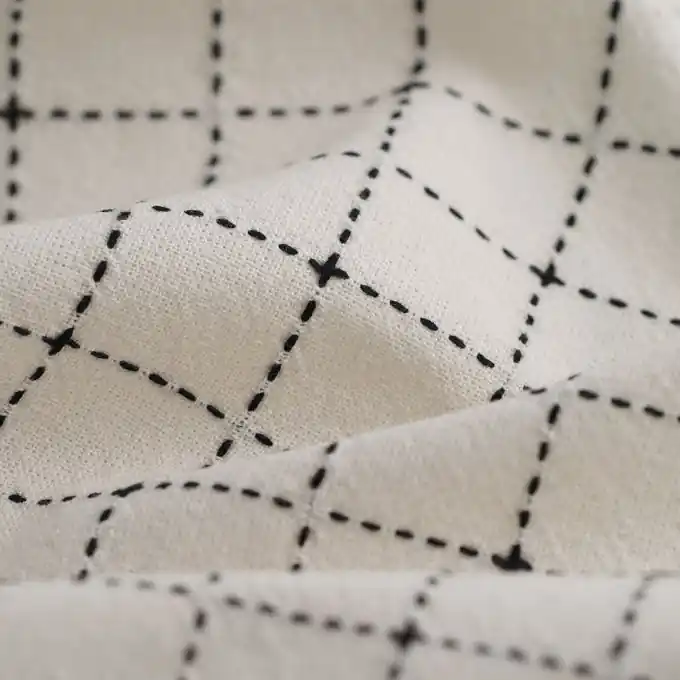 Baumwollstoff schwarze Kästchen écru Aktuell