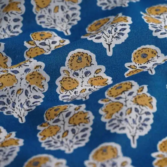 Bio-Indische Baumwoll-Voile-Stoff Blumenstrauß Blau Kostenloser Rückversand