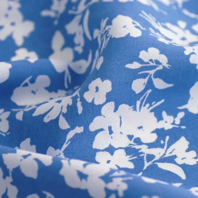 Top-Angebot Popeline Viskose Ecovero Blumen Blau