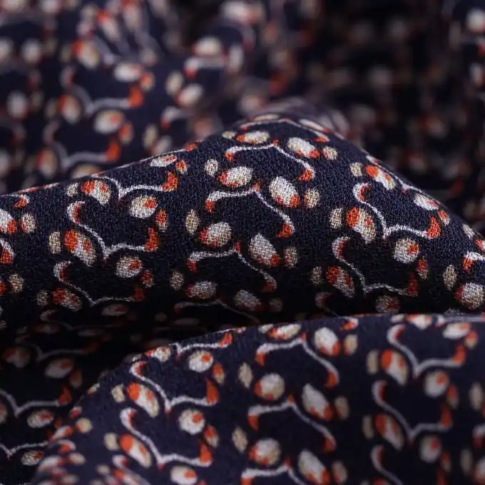 Im Trend Viskose-Krepp geometrische Motive marineblau