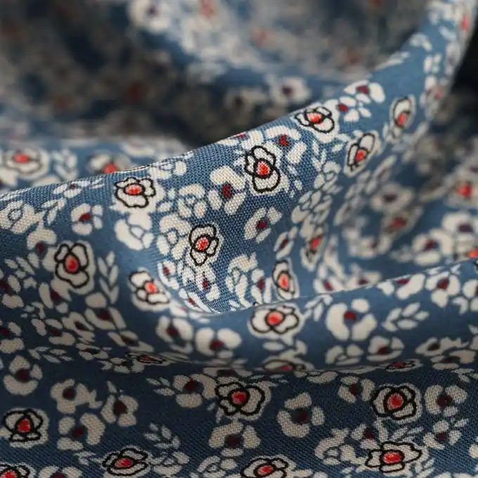 Viskose-Popeline Blumen blau Sonderangebot