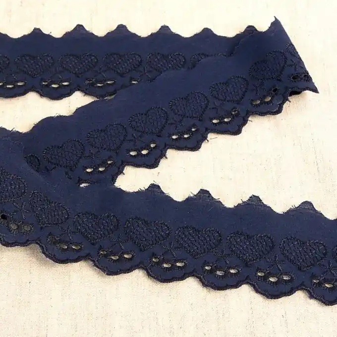 Band Stickereien Herzen/Sterne 50mm Marineblau Markenware