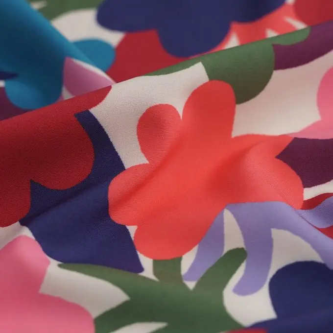 Nur Für Kurze Zeit Satin Polyester Blumen écru