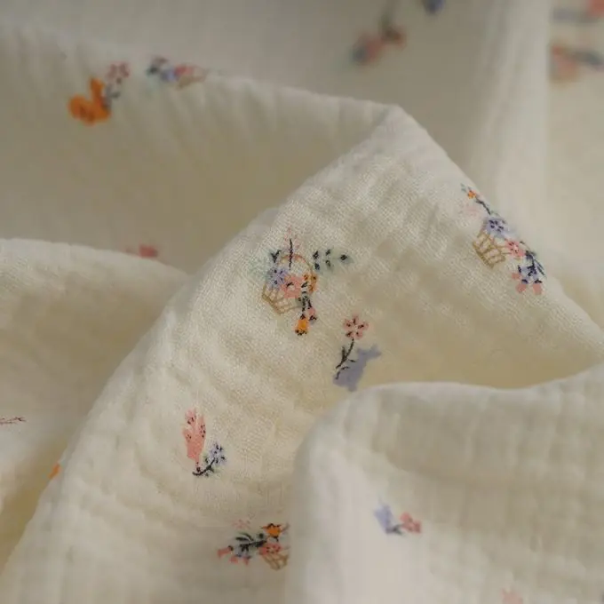 Double Gauze aus Baumwolle Blumen écru Bestseller