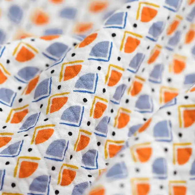 Steppstoff mit weißen Rautenmuster Limited Edition