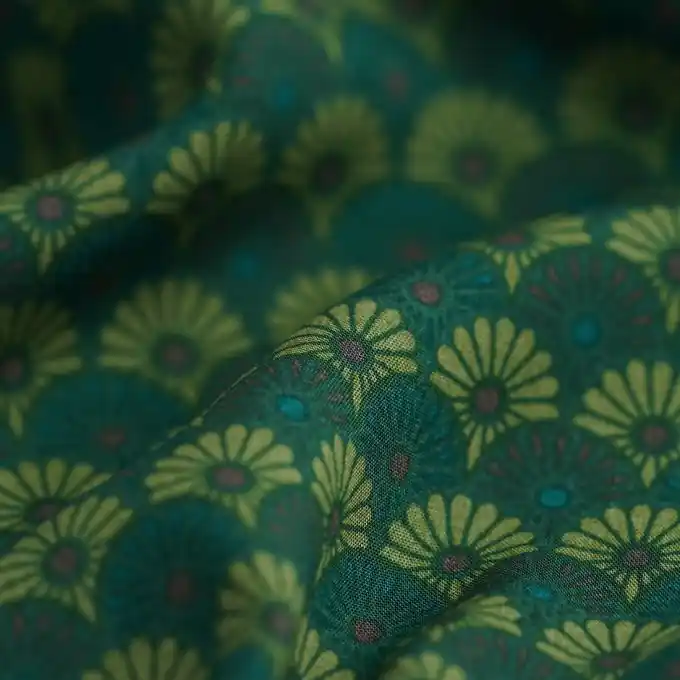 Viskose-Popeline Gänseblümchen grün Zertifiziert