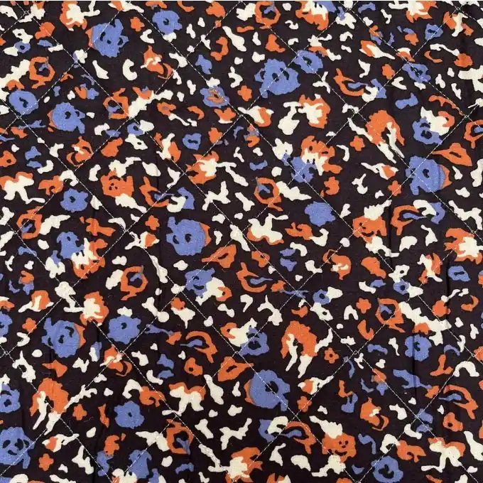 Aktuell Steppstoff mit Tiermotiven