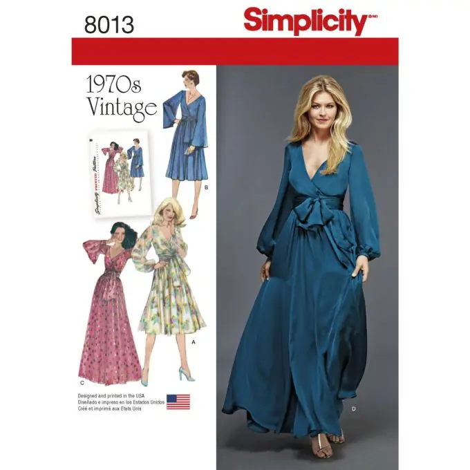 Kleid mit doppelter Länge und großem Gürtel – Simplicity Neue Ware
