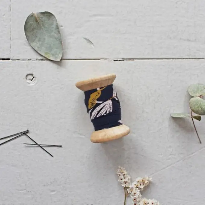 Schrägband Krepp Viskose Sandstorm Night – Atelier Brunette Direktkauf