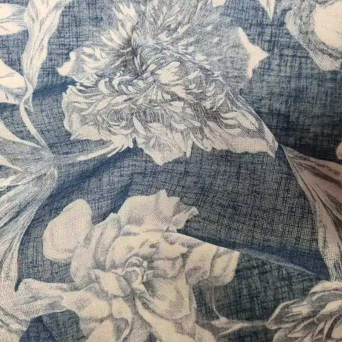 Gardinenstoff Etamin Grau/Grün Blumen 300 cm Kracherpreis