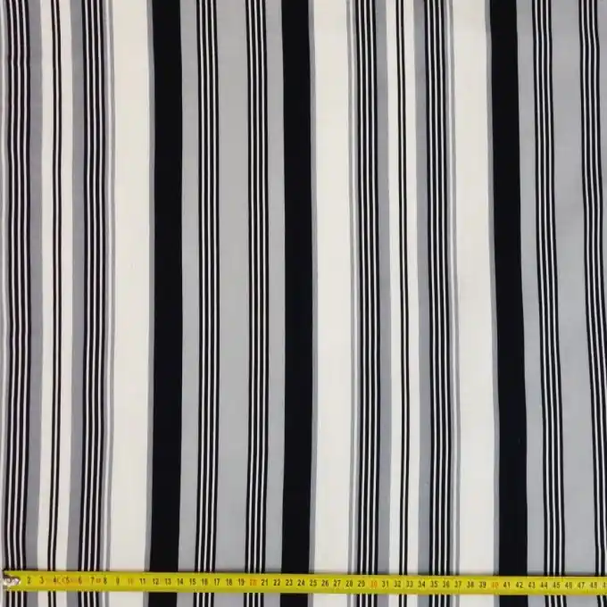 Preis Gesenkt Slub Toile Stoff Weiß mit Grau-Schwarz Streifen 140 cm Breite