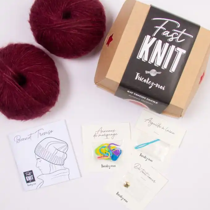 Super-Preis Tricotez-moi: Komplettstrickset für personalisierte Mütze in Pourpre.