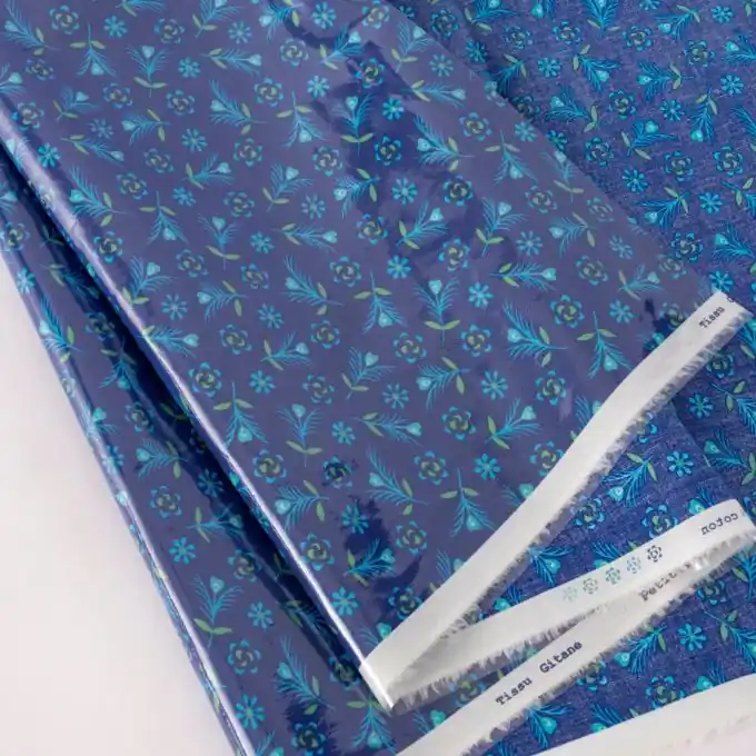 Limited Edition Baumwollstoff mit glänzender Beschichtung Gitane Indigo – Petit Pan