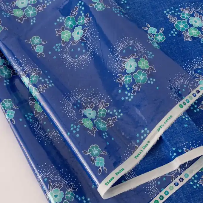 Baumwollstoff mit glänzender Beschichtung Folksy – Petit Pan Sofort Bestellen