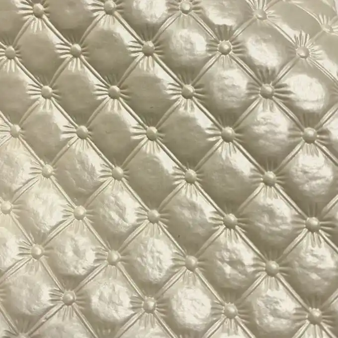 Kracherpreis Kunstleder Mini-Diamant Ecru 140cm – Oeko-tex