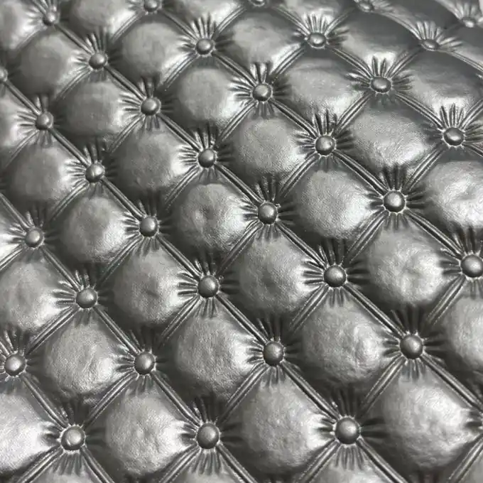 Kunstleder Sitzqualität Silber 140cm Mini-Diamant Must-Have