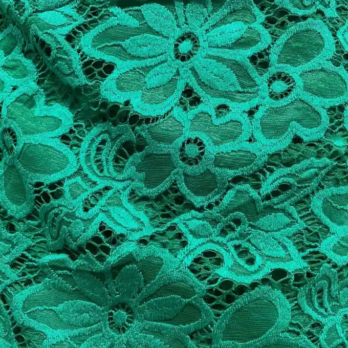Aktuell Spitzenstoff Blumen Grün