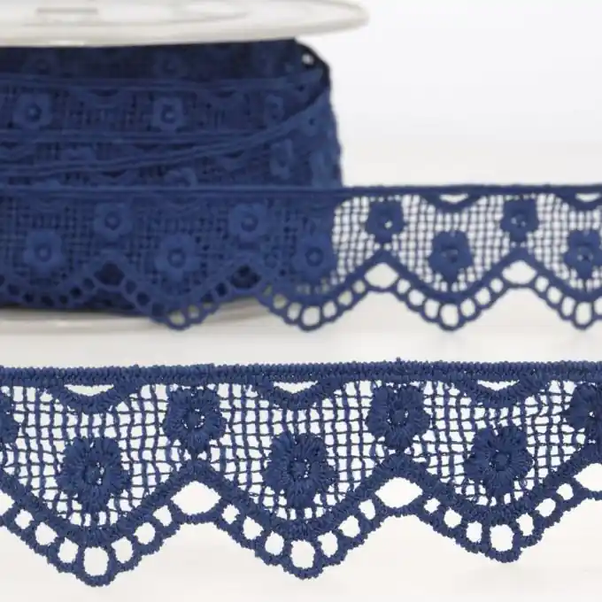 Must-Have Band aus Guipurespitze Blumen marineblau 30 mm