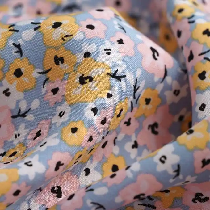 Viskose-Popeline Blumenregen himmelblau Highlight