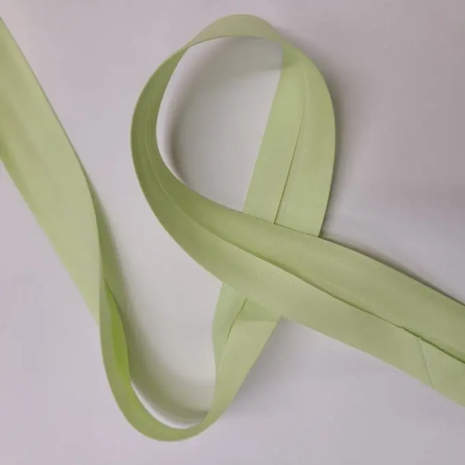 Beliebt Dehnbares Schrägband aus Baumwolle hellgrün