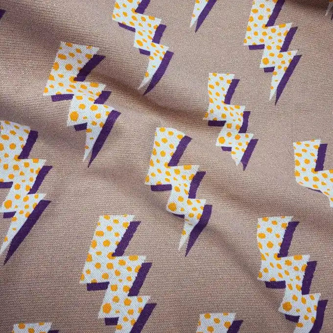 Bio-Baumwollstoff mit gepunkteten Blitzen für Sportswear Preisknaller