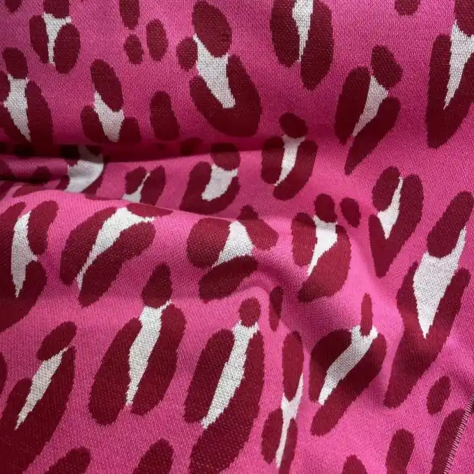 Albstoffe Jacquard-Strickgewebe mit Fuchsia Leopardenmuster – Nur Für Kurze Zeit