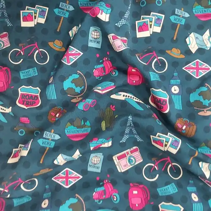 Online Kaufen Bio-French Terry Stoff mit Globe Trotter-Print – Ideal für Sportbekleidung“ (in de_DE)