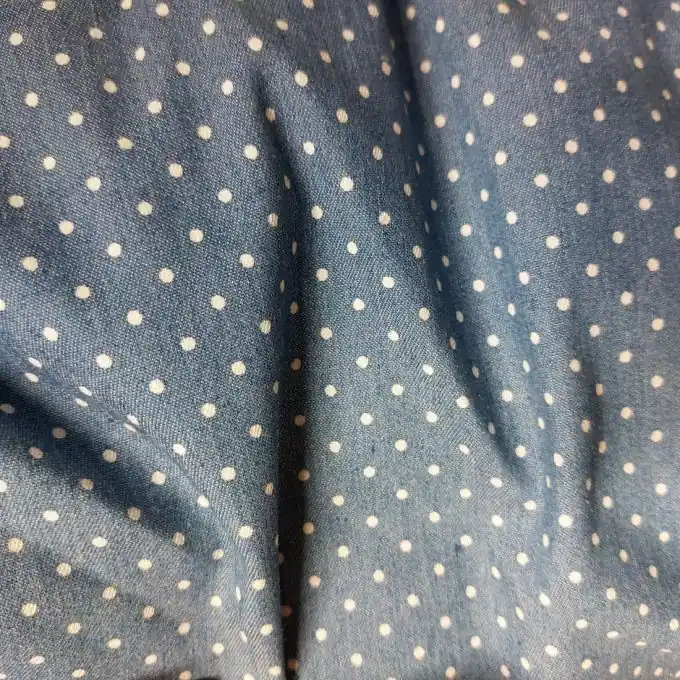 Knallerangebot Jeans Stretch Blau mit weißen Polka Dot Druck“ – Trendy, pflegeleicht und vielseitig!