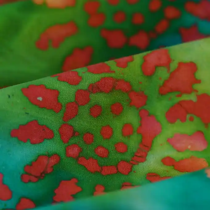 Schneller Versand Batik-Stoff geometrisch mustert grün