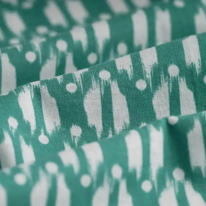 Must-Have Jersey Baumwolle Geo weiß grün