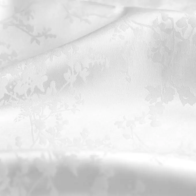 Limited Edition Satin Polyester Sakura weiß